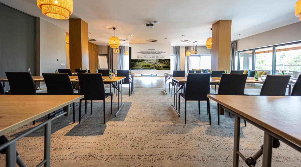 Hotel Marina Club أولشتين المظهر الخارجي الصورة The interior of the conference centre